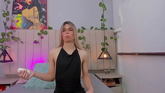 harper brown1 online show from January 9, 7:13 am