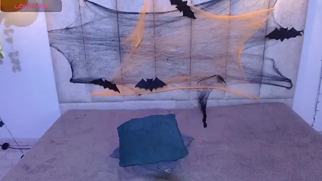 antonella rosecs online show from October 21, 7:10 am