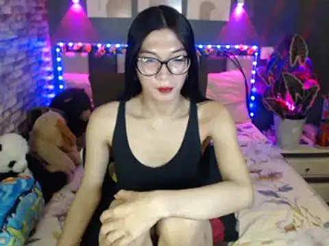 HotNathalie6900 online show from March 10, 3:15 pm