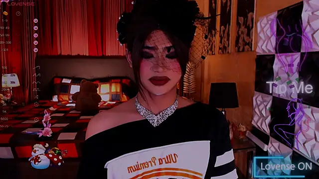 AthisaMooreTS online show from January 17, 7:54 pm