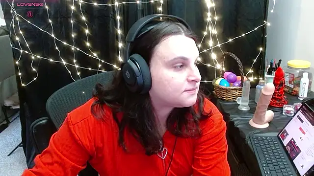 Salacious Sage online show from March 28, 8:33 pm