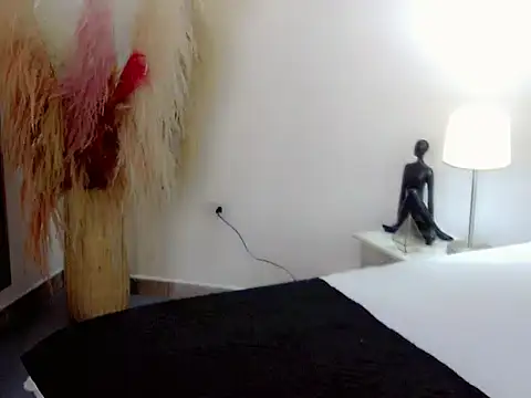 sebastian cruz  online show from January 13, 7:22 pm