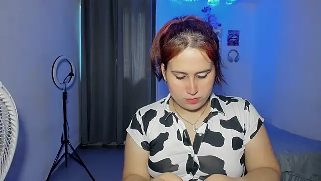Sofiababyy online show from August 3, 7:09 pm