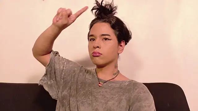 Angel-umbra online show from March 12, 8:25 pm