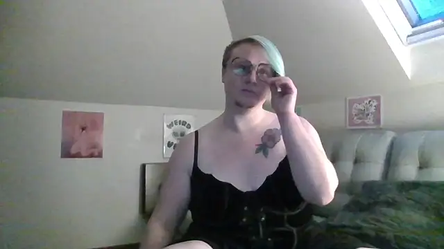 queerlyjaz online show from November 24, 12:24 am