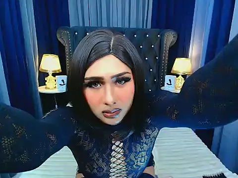 Iris Hilton online show from March 13, 8:36 pm