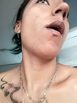 SamathaMay online show from March 14, 1:26 pm