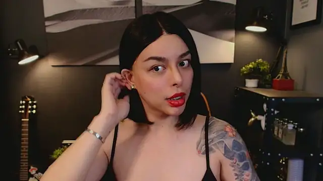 Kim Kaye online show from November 28, 12:28 pm