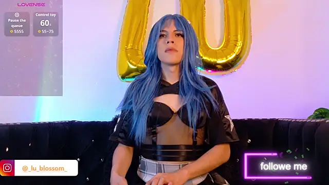 Luu Blossom online show from January 10, 6:58 pm