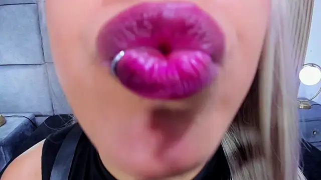 Asa Noir online show from February 23, 8:23 pm