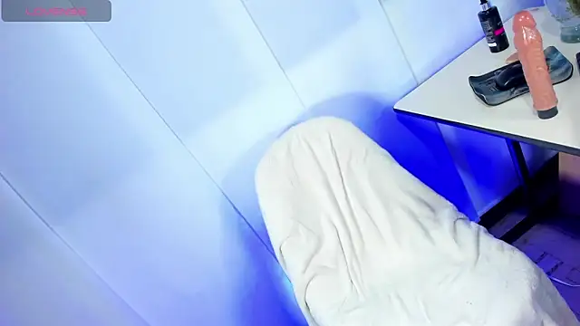 Sue blue online show from February 7, 3:34 am