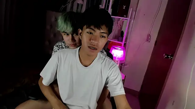 davincihugecock online show from April 9, 1:07 am