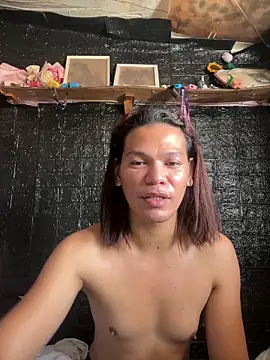 HugeAgatha online show from February 11, 4:20 am