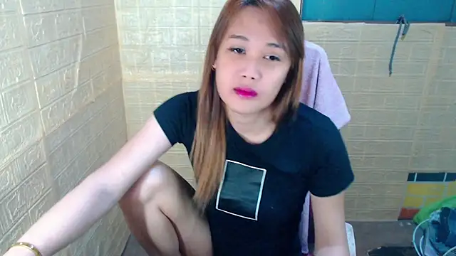 JuicyFoxCock online show from February 11, 11:51 am