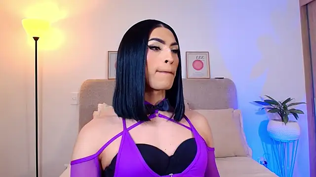 KarolPortellaa online show from March 24, 11:21 pm