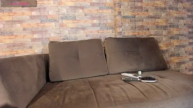 scarlettqueenx online show from March 26, 9:51 pm