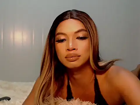 girlyteengrl online show from February 15, 12:15 pm