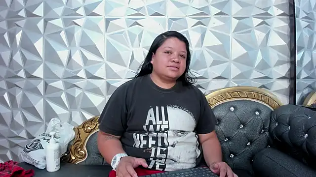 Carolina-Lenon online show from February 23, 7:06 pm