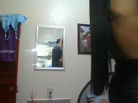 tranycamii online show from March 24, 1:22 am