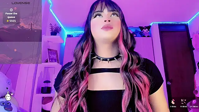 Danna xz online show from March 21, 6:13 pm