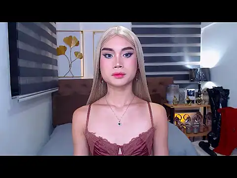 JuicyCockThea online show from June 19, 2:10 pm