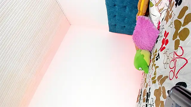 sweet maddy 2 online show from February 25, 1:54 am