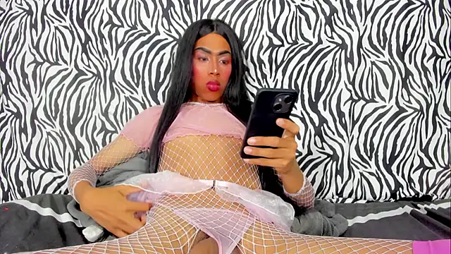 VannaMusk online show from February 28, 7:15 am