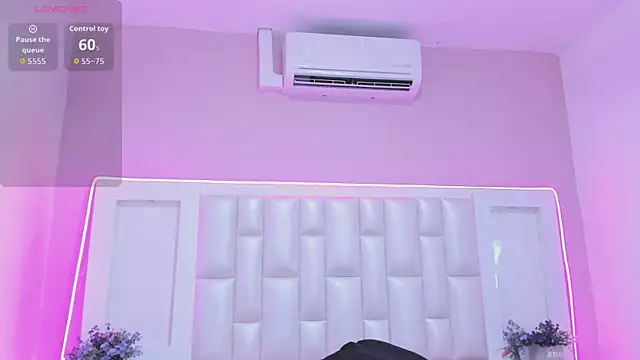 Liia Collins online show from April 7, 5:14 pm