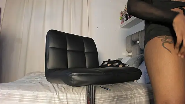 sweetveronicalodge online show from March 6, 9:25 am