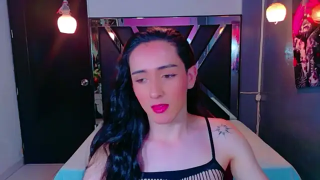 Ivony Giselle online show from March 25, 2:00 pm