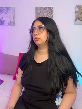 Ashleeyprincess01 online show from March 6, 9:20 pm