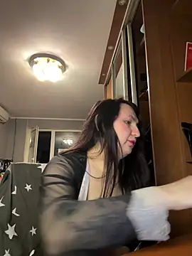 EvaBeautyXx online show from April 5, 12:41 am