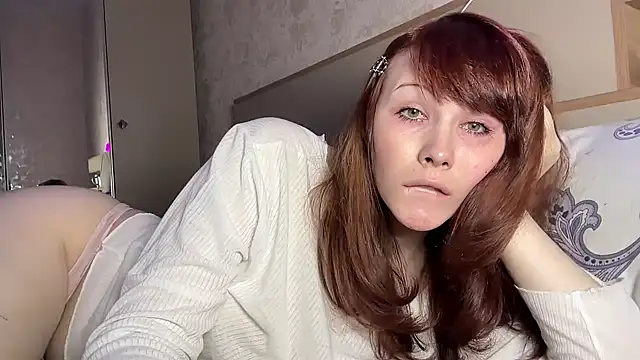 AlexaGudz online show from August 1, 1:45 pm