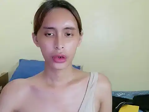 celest yummy online show from March 4, 8:09 am