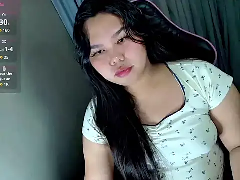 urasian prettyrica online show from July 22, 9:08 pm