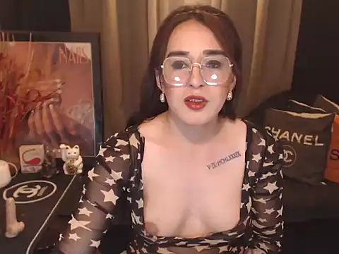 MistressNicole online show from March 22, 8:30 am