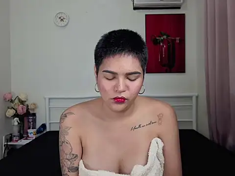 monicaconde online show from May 21, 8:21 am