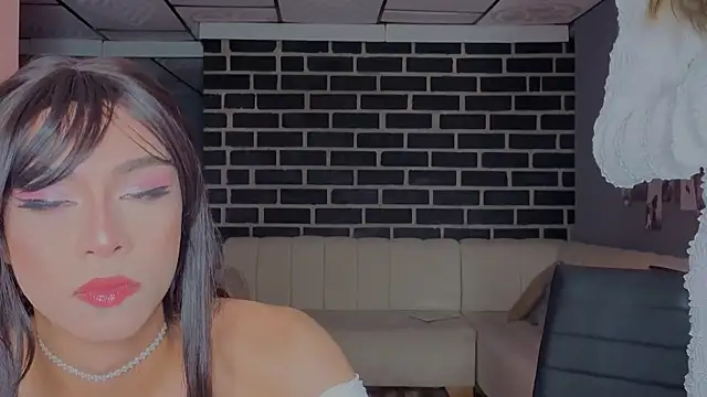 Miss sunshinee online show from April 6, 12:20 am