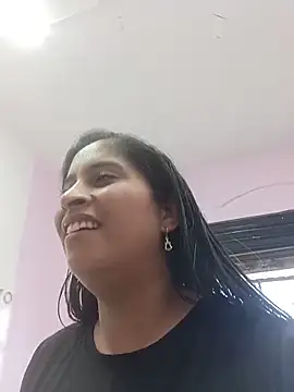 SofiaMendez1  online show from June 1, 3:36 pm