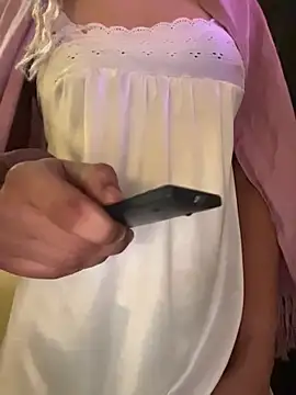 Blacktourmalinee online show from July 17, 11:49 am