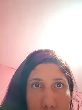 nessaflors2 online show from June 12, 3:44 pm