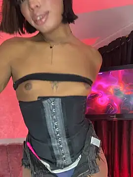 babycharol01 online show from May 16, 1:36 am