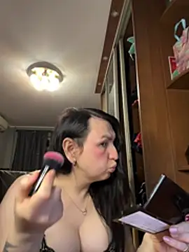 EvaBeautyXxX online show from May 16, 8:30 pm