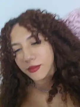 lilith isabella25 online show from May 31, 3:38 am