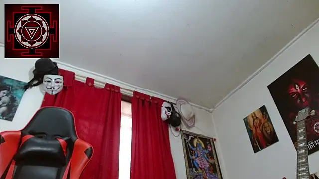 Amanda Valeska online show from October 27, 5:54 pm