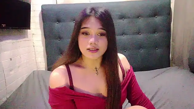 FoxxyJesa online show from June 4, 3:26 pm