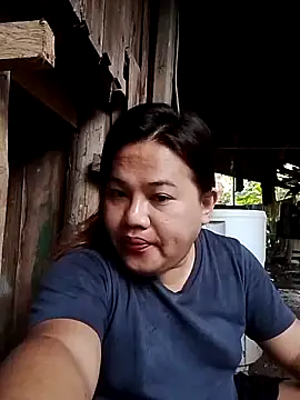 Andrea0414 online show from February 9, 11:15 pm