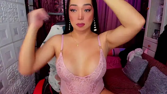 tssexylover online show from September 29, 1:33 pm