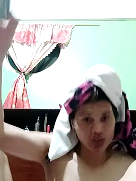 QueenSoreal online show from November 27, 4:31 pm