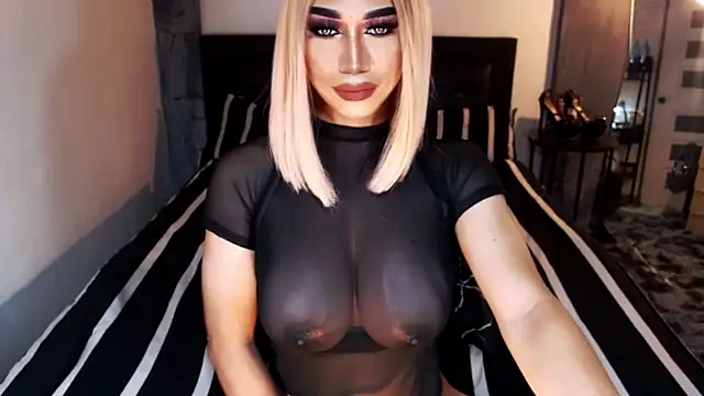 MassiveCockxMistress online show from April 10, 1:01 am